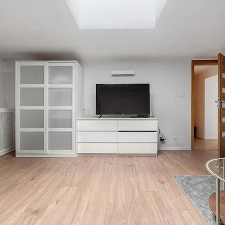 Apartamento Large In The Center Of By P&m Varsovia